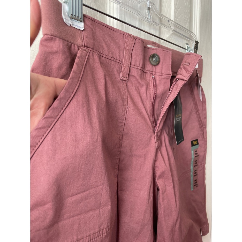 Lee Ultra Lux Comfort Bermuda Shorts Henna Pink Flex-To-Go 4M 9" Inseam New - Picture 2 of 15